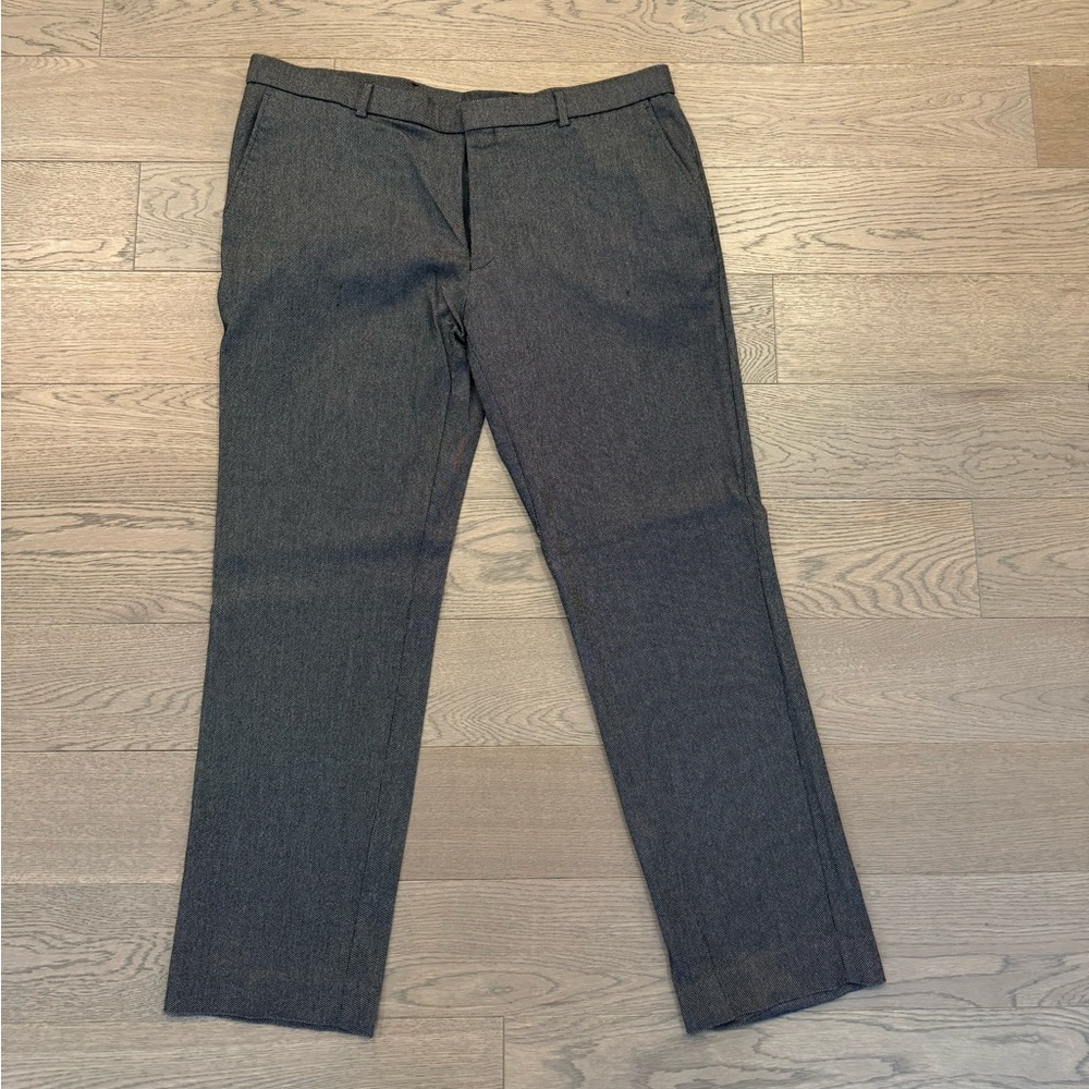 TOMMY HILFIGER Men's Modern-Fit TH Flex Stretch Solid Performance Pants